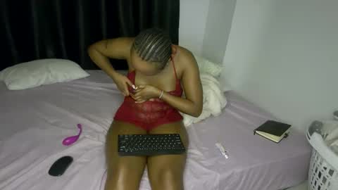 Nina online show from February 3, 2026, 6:35 pm