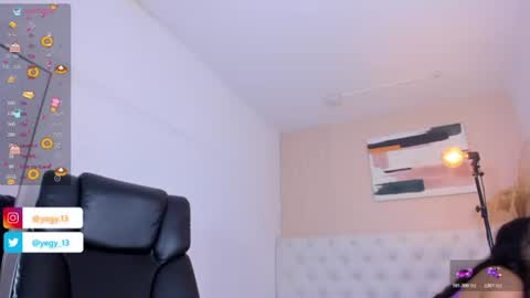 Yeileen online show from July 28, 2026, 11:58 pm