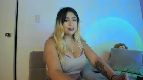Snapshot of sweet_stephaniee chatting on January 2, 2025, 11:16 pm online show from January 2, 2025, 11:16 pm