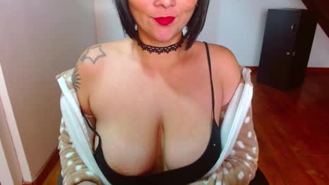 tammy IG stammy 36 online show from February 21, 2025, 11:55 am