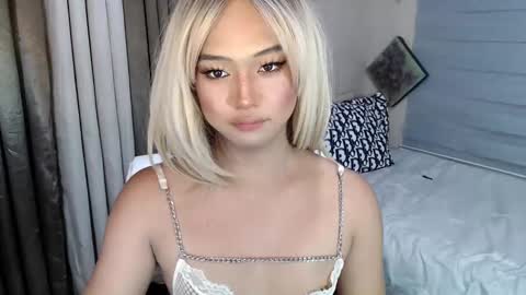 tenshi online show from March 3, 2025, 11:11 am