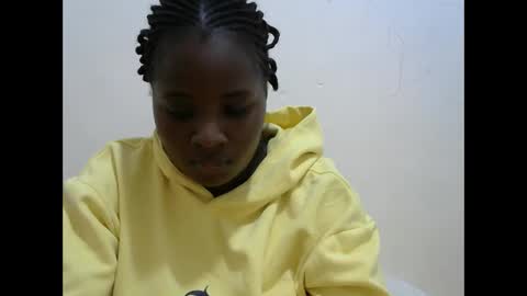 sweet_veebouset online show from March 30, 2026, 7:48 pm