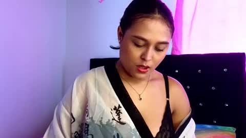 Snapshot of sweet_xuee18 chatting on January 28, 2025, 4:08 pm Sweet online show from January 28, 2025, 4:08 pm