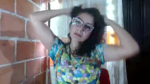 Snapshot of sweetaddiction_wa chatting on May 10, 2026, 7:08 pm ANYELA online show from May 10, 2026, 7:08 pm