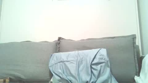 sweetandnaughty123 online show from April 7, 2026, 4:02 am