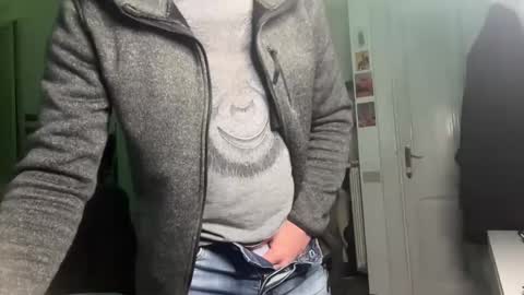 sweetandstrongjoy online show from February 16, 2025, 9:48 pm