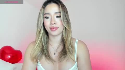 Snapshot of sweetann08 chatting on February 14, 2025, 8:26 pm Camila online show from February 14, 2025, 8:26 pm