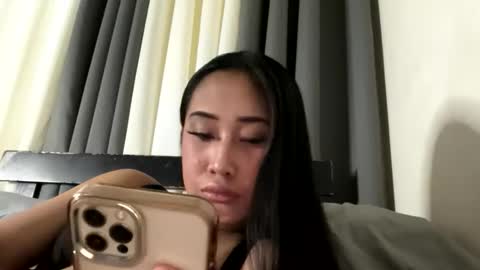 Snapshot of sweetasianzoey chatting on February 26, 2026, 9:36 pm Zoey Cox online show from February 26, 2026, 9:36 pm