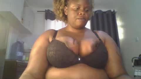 sweetbaby46 online show from October 5, 2025, 9:07 am