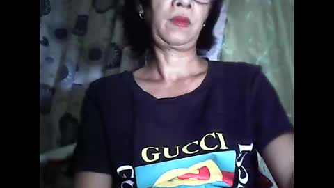 Snapshot of sweetbella24 chatting on May 7, 2026, 12:21 pm im anne online show from May 7, 2026, 12:21 pm