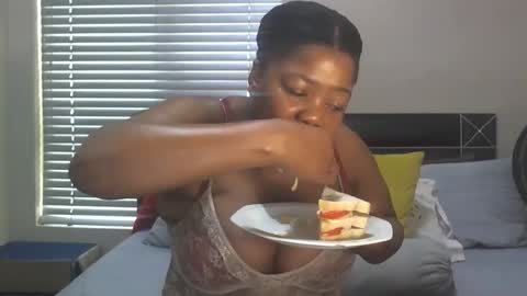 Snapshot of sweetberrybliss chatting on September 11, 2025, 7:52 am sweetberrybliss online show from September 11, 2025, 7:52 am