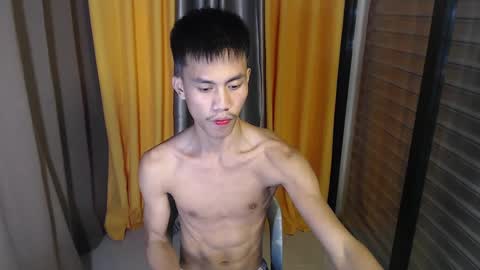 Snapshot of sweetbigcockz chatting on February 5, 2025, 9:46 am sweetbigcockz online show from February 5, 2025, 9:46 am