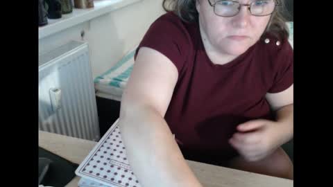 Sweetboobs85h online show from January 17, 2026, 10:31 am