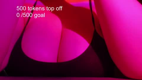 sweetcalciferr online show from November 16, 2025, 12:22 pm