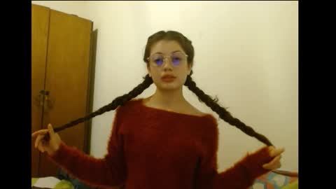 Snapshot of sweetcalm_ chatting on February 6, 2026, 4:06 am sweetcalm_ online show from February 6, 2026, 4:06 am