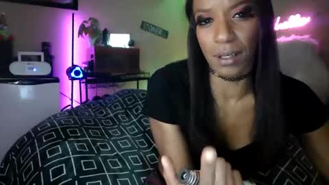 Jillian online show from December 22, 2025, 12:07 am