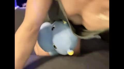 sweetcme online show from March 16, 2026, 2:39 am