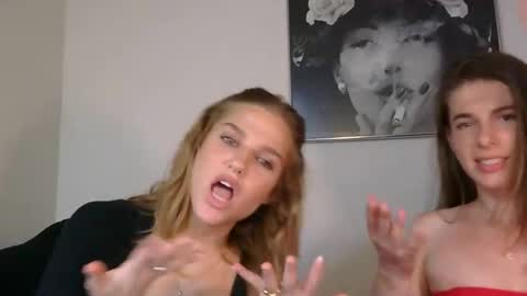 sweetcme online show from April 21, 2026, 2:51 am