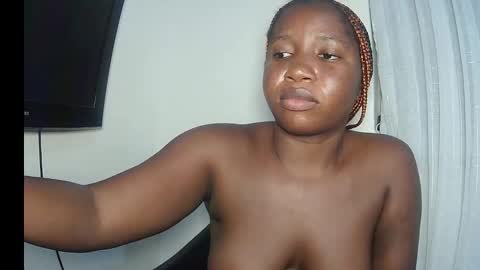 Snapshot of sweetcoochiex chatting on September 29, 2025, 8:24 pm sweetcoochiex online show from September 29, 2025, 8:24 pm