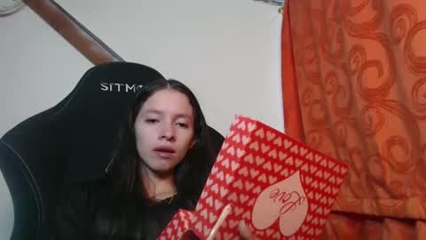 sweetdam12 online show from February 3, 2025, 7:10 pm