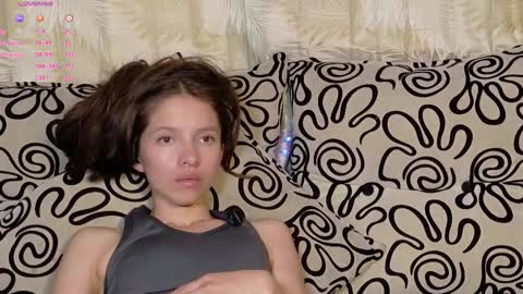 sweetdam12 online show from November 18, 2025, 9:30 pm