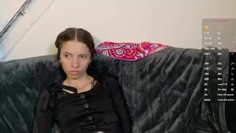 sweetdam12 online show from April 18, 2026, 9:59 pm