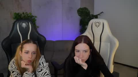 Amelia online show from November 6, 2025, 11:22 am