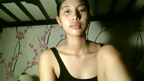 sweetdimple69 online show from October 31, 2025, 7:31 am