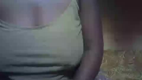 Snapshot of sweetdivah2 chatting on June 20, 2026, 7:38 pm divinah online show from June 20, 2026, 7:38 pm