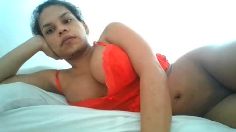 Snapshot of sweetdoll6 chatting on July 7, 2026, 12:53 pm Sweet Doll online show from July 7, 2026, 12:53 pm