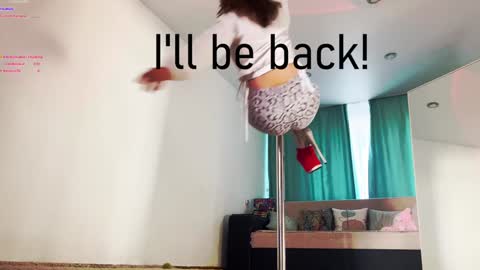 Vicktorious online show from December 21, 2024, 4:03 pm