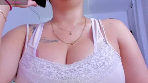 Fabiana online show from February 2, 2026, 7:12 pm