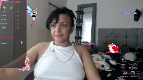 SWEETFANTASYVEN online show from November 24, 2025, 10:42 pm