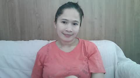 Snapshot of sweetfilipinawet chatting on April 20, 2026, 4:10 pm Stacy online show from April 20, 2026, 4:10 pm
