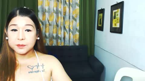 Snapshot of sweetflavor4uxxx chatting on December 19, 2024, 5:07 am GoddessAira4uTS online show from December 19, 2024, 5:07 am