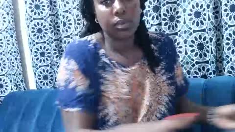 sweetgal11 online show from December 21, 2025, 8:21 am