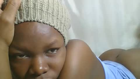 EUNICE online show from June 22, 2026, 3:25 am