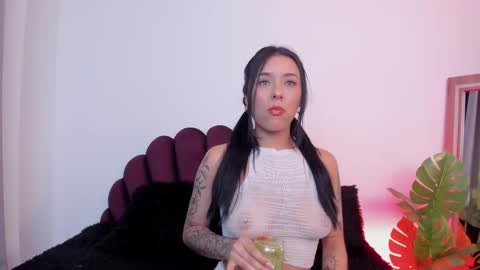 Dulce online show from March 25, 2026, 9:04 am