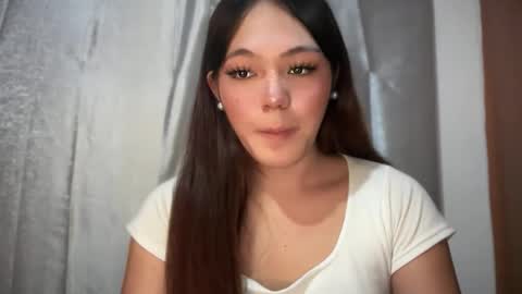 Snapshot of sweetgirl_ayesha chatting on November 13, 2025, 4:44 am Ayesha online show from November 13, 2025, 4:44 am