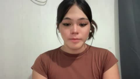 Snapshot of sweetgirl_ayesha chatting on November 23, 2025, 1:27 am Ayesha online show from November 23, 2025, 1:27 am