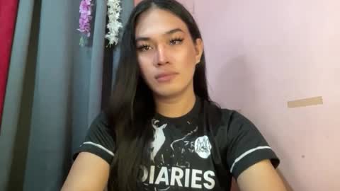 sweetgirl_rhainexxx online show from March 27, 2026, 12:27 am