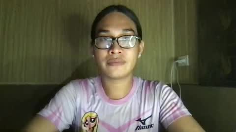 sweetgirl_rhainexxx online show from April 12, 2026, 2:33 pm
