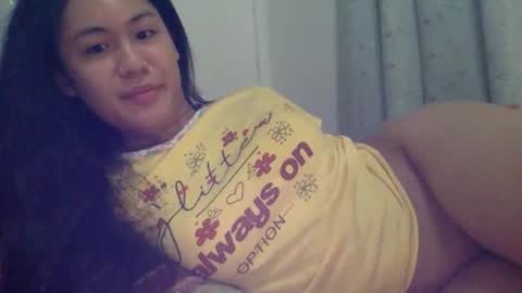 Snapshot of sweetgirllucy24xx chatting on June 3, 2026, 7:41 pm sweetgirllucy24xx online show from June 3, 2026, 7:41 pm