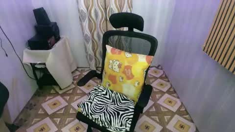 IM YOUR GRACE online show from December 11, 2024, 9:55 pm