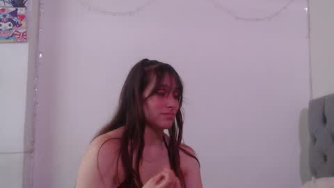 Snapshot of sweethoney22_ chatting on November 15, 2025, 4:03 pm Sabrina y Eliot online show from November 15, 2025, 4:03 pm