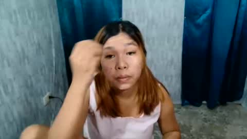 sweethoney_abbey online show from June 2, 2026, 12:45 am