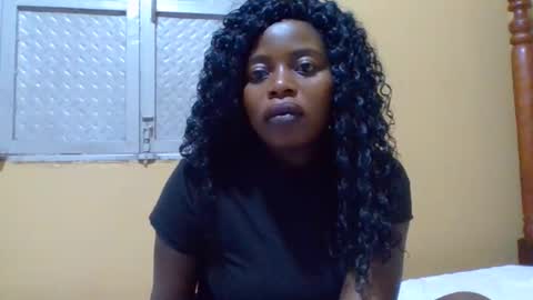 Snapshot of sweetib1 chatting on January 10, 2025, 5:15 am sweetib1 online show from January 10, 2025, 5:15 am