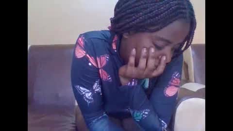 Snapshot of sweetib1 chatting on October 12, 2025, 7:07 am sweetib1 online show from October 12, 2025, 7:07 am