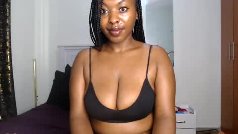 Snapshot of sweetice_01 chatting on July 30, 2026, 5:06 am euny online show from July 30, 2026, 5:06 am