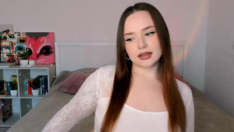 Hannah online show from April 25, 2026, 2:25 pm